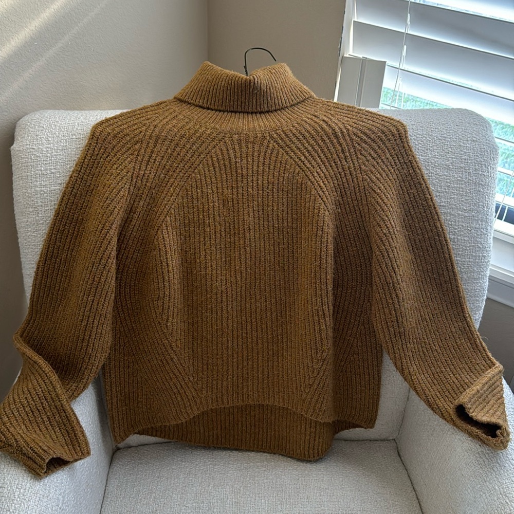 TOPSHOP Turtleneck Roll Sweater